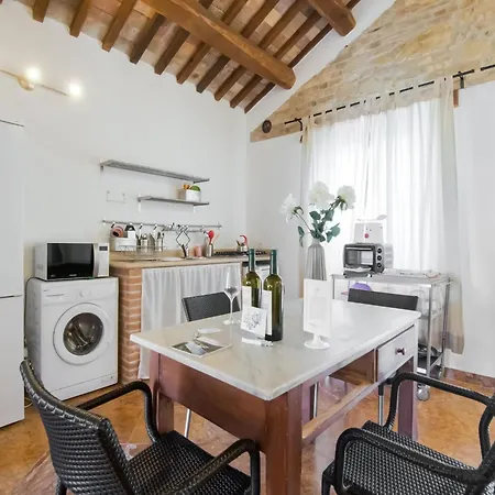 Apartmán In Marche Near Sandy Beaches *